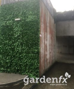 Artificial-Hedging-Covering-Wall-