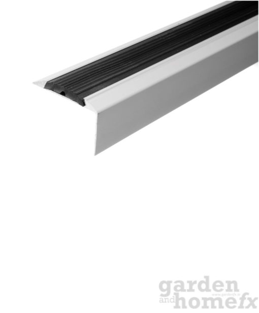Anti-Slip Trojan Step Nosing - Rubber Grip 46 x 30mm - Image 3