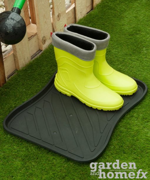 Ecotrend Boot & Utility Trays made from Recycled Plastic bottle by Multy Homes Europe.
